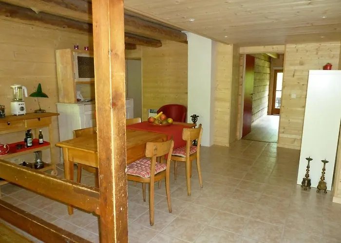Spacious Swiss Alpine For Nature Lovers Bed and Breakfast Val dʼIlliez